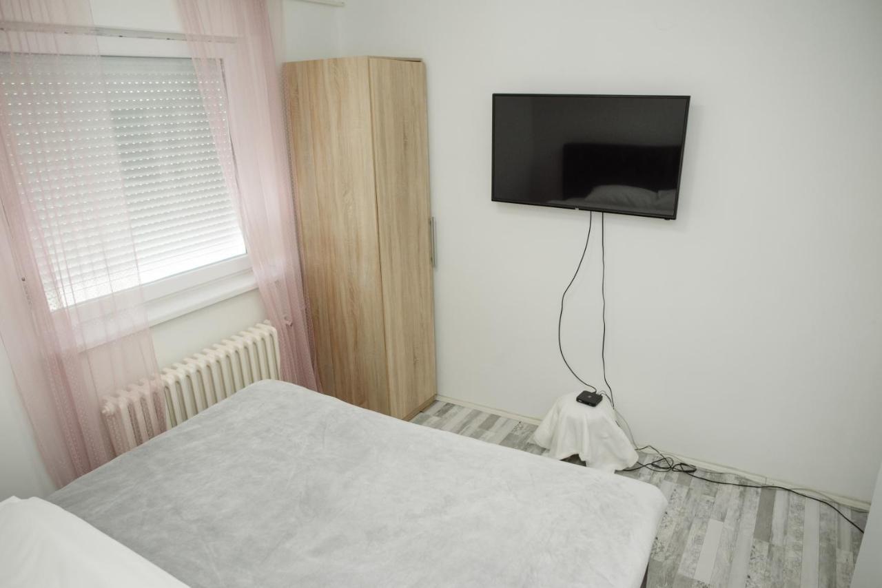 Apartman Star Subotica Exteriör bild